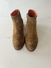 Penelope Chilvers Women's