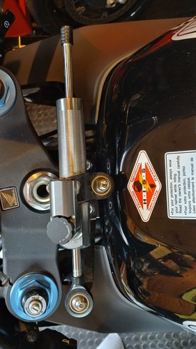 Honda 954 fireblade steering - honda,