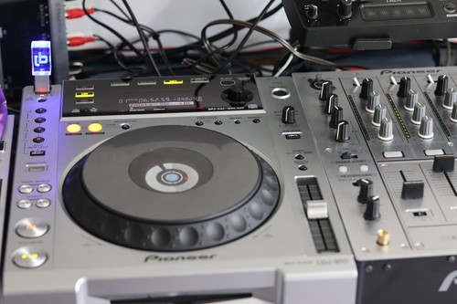 Pioneer djm 700 - djm, professional