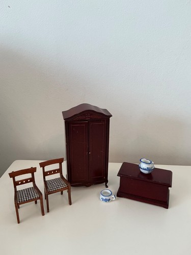 Vintage dolls house job
