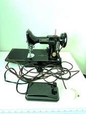 Singer Featherweight Sewing