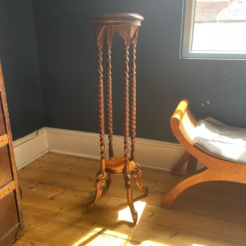 Elegant tall victorian style - elegant,