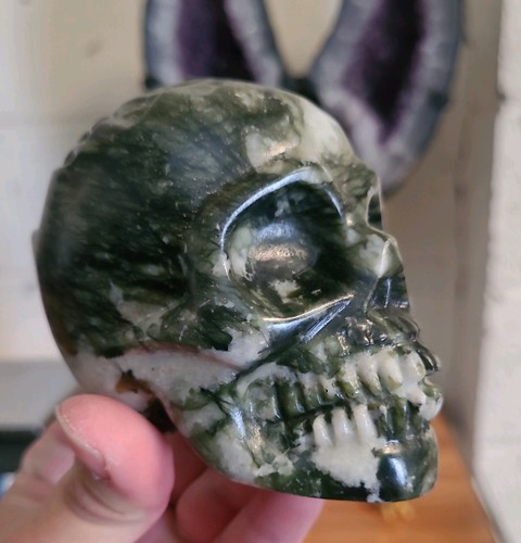 Large green jade crystal skull - large,