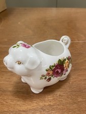 Vintage Animal Pig Fine Bone