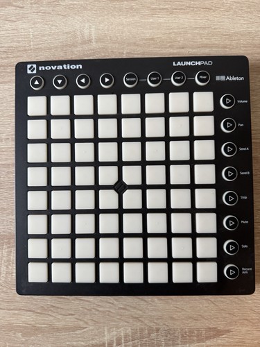 Novation launchpad mini mk1 - launchpad,