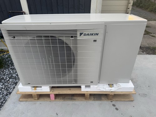 Daikin altherma heat pump - daikin,