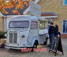 PHOTO  CITROEN HY VAN (CIRCA 1970) AT BRAINTREE OUTLET MALL  THIS ONE NEVER MOVE