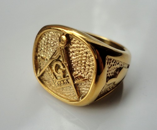 Pre owned freemason metal ring - metal,
