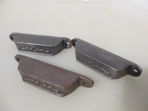 Iron door keep catch - door,