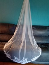 White wedding veil single tier