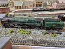 Hornby R552 Oliver Cromwell