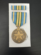 Outstanding Volunteer Service Medal & Ribbon - Brooch Pin - Original Box