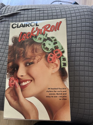 Vintage 1991 lock - 'n', roll