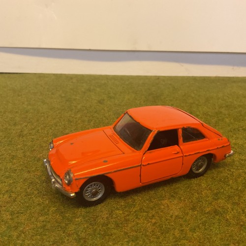 Corgi toys 345 mgc coupé - corgi,