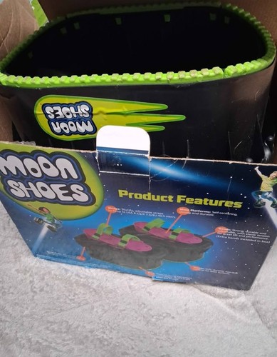 Moon shoes still has - moon,
