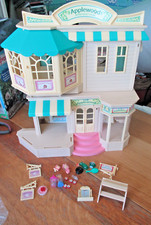Sylvanian Families Applewood 3 Storey Department Store Incomplete & Accs