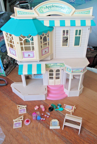 Sylvanian families applewood - families,