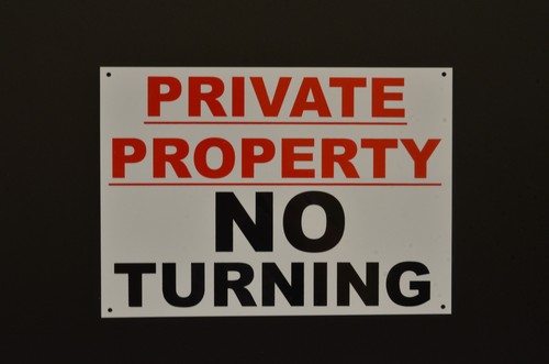 Private property turning a4 - no,