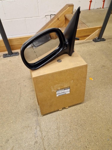 Nissan micra lhd door - nissan,