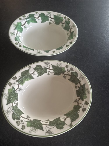 Wedgwood napoleon ivy serving - ivy,