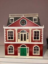 Sylvanian Families Red Regency