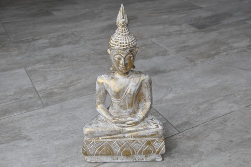 Large meditating sitting - large,