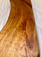   Hardwood Floating Shelf 