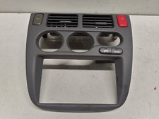 2001 Honda HR-V Center