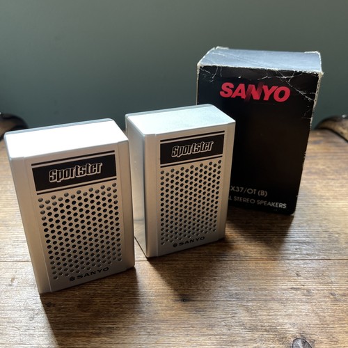 Vintage sanyo jsx - jsx-37, radio