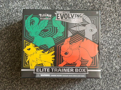 Pokemon evolving skies etb - pokemon, new