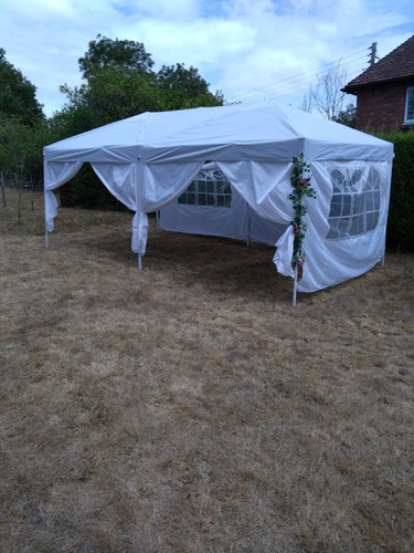 Pop up gazebo - pop,