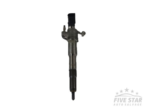 Nissan navara fuel injector - nissan,