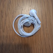 Apple Ipod Earphones From Ipod
