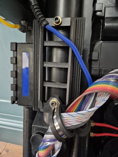 Ribbon cable clamp and fixings - cable,