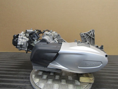 Piaggio vespa gts 300 super - piaggio,