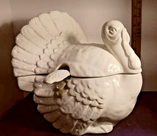 Vintage large white stoneware - large,