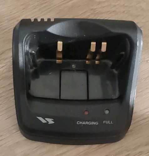 Yaesu charge dock 15a rapid - yaesu,