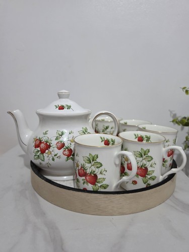 Vintage sadler strawberry - vintage,
