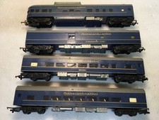 Triang OO Railways Transcontinental Series, 4x Blue Coaches, incl Diner