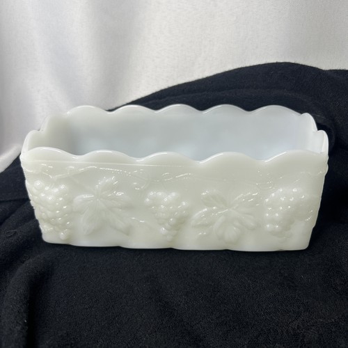 Vtg grape leaf - vtg.*,