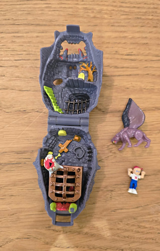Mighty max horror - horror, series