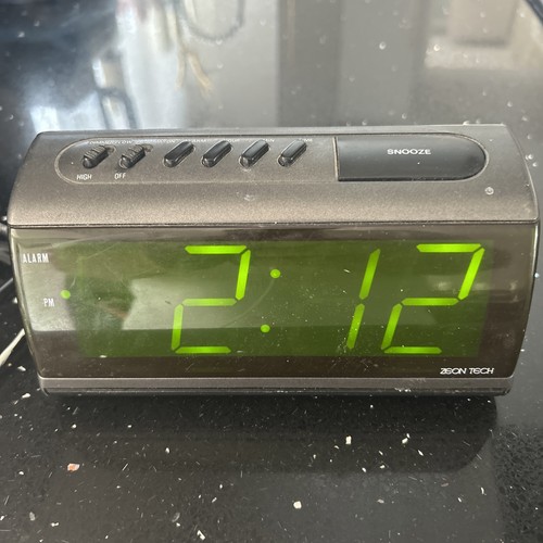 Zeon tech alarm - zeon, clock