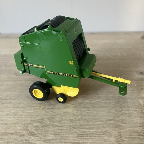 Ertl scale john deere - ertl,