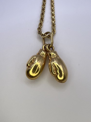 18k solid gold boxing gloves - solid,