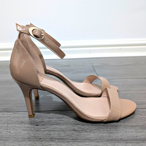 Faith beige patent leather - beige,