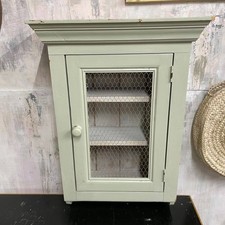 Painted Shabby Chic Kitchen Wall Cupboard 2 Shelves Chicken Wire Door