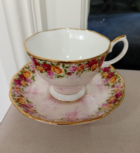 Royal albert old country roses - albert,