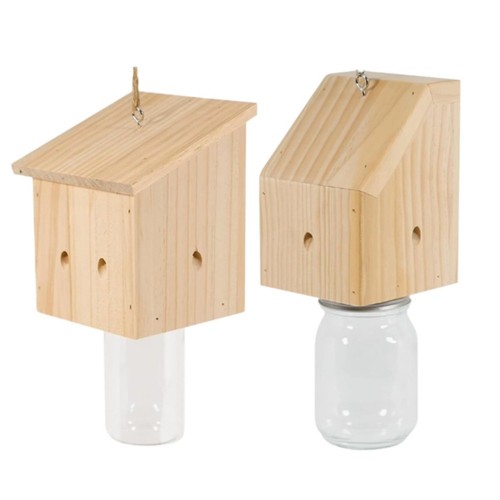 Carpenter bee trap with screws - trap,