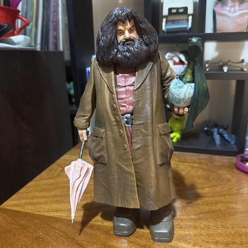 Harry potter hagrid baby - harry,