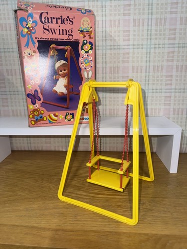 Palitoy 1970s carrie doll - palitoy,